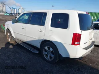 2013 Honda Pilot EX-L with VIN 5FNYF4H55DB014413, listed as a IAAI auction lot 41939491 with 246,673 mi miles. Bid and sale history available at carsss.com. Image 3.
