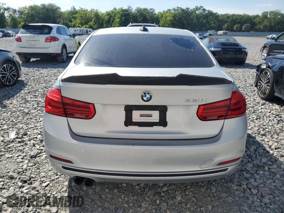 2018 BMW 3 Series 330i with VIN WBA8B9G52JNU98898, listed as a Copart auction lot 50953775 with 89,574 mi miles and Clean title. Bid and sale history available at DreamBid. Image 6.