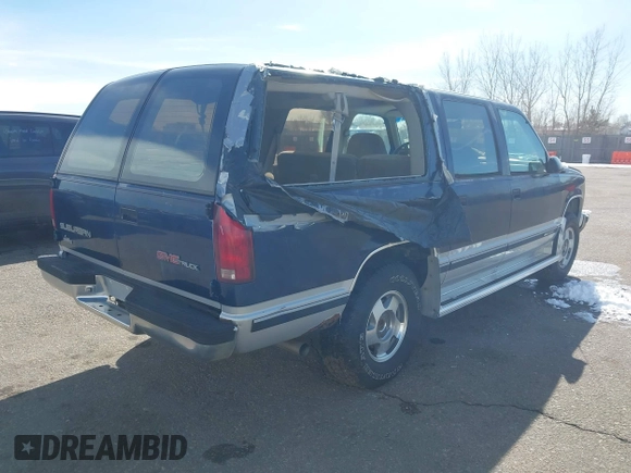 1993 GMC Suburban с VIN 1GKFK16K2PJ710108, выставлен на аукционе IAAI как лот 41560573 с пробегом 232 246 миль миль и . История ставок и продаж доступна на DreamBid. Изображение 4.