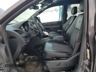 2015 Chrysler Town & Country S with VIN 2C4RC1HG2FR725832, listed as a Copart auction lot 41791145 with 196,273 mi miles and Clean Title. Bid and sale history available at DreamBid. Image 7.