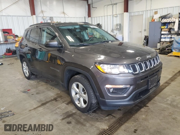 2018 Jeep Compass Latitude z VIN 3C4NJDBB0JT482336, wystawiony jako Copart lot #55093735 z przebiegiem 64 965 mil mil oraz Nie do naprawy. Historia ofert i sprzedaży dostępna na DreamBid. Obrazek 4.