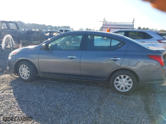 2019 Nissan Versa Sedan SV with VIN 3N1CN7AP4KL866117, listed as a IAAI auction lot 41354435 with 94,559 mi miles. Bid and sale history available at carsss.com. Image 14.
