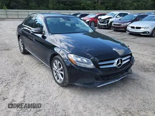 2017 Mercedes-Benz C 300 с VIN WDDWF4JB9HR260037, выставлен на аукционе Copart как лот 62105495 с пробегом 123 045 миль миль и Списание • Salvage title. История ставок и продаж доступна на DreamBid. Изображение 10.