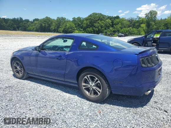 2014 Ford Mustang V6 z VIN 1ZVBP8AM9E5318520, wystawiony jako Copart lot #58080755 z przebiegiem 67 778 mil mil oraz Szkoda całkowita • Salvage title. Historia ofert i sprzedaży dostępna na DreamBid. Obrazek 2.