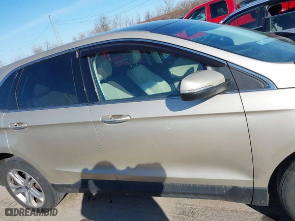 2018 Ford Edge Titanium with VIN 2FMPK4K8XJBC26173, listed as a IAAI auction lot 41768910 with 124,936 mi miles. Bid and sale history available at carsss.com. Image 13.