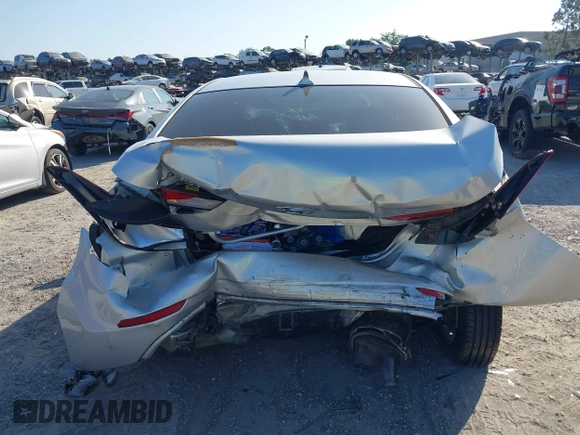 2015 Hyundai Elantra SE z VIN 5NPDH4AE8FH590181, wystawiony jako IAAI lot #42107147 z przebiegiem 107 083 mil mil oraz . Historia ofert i sprzedaży dostępna na DreamBid. Obrazek 16.