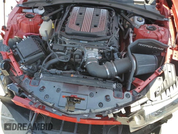 2023 Chevrolet Camaro ZL1 with VIN 1G1FK1R61P0128493, listed as a Copart auction lot 67058044 with 6,194 mi miles and Salvage title. Bid and sale history available at DreamBid. Image 13.