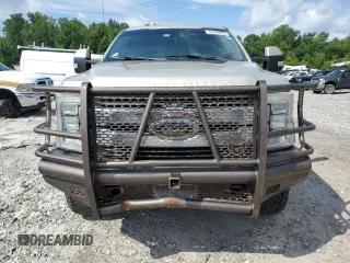 2017 Ford F-250 Lariat z VIN 1FT7W2BTXHEE01246, wystawiony jako Copart lot #65426025 z przebiegiem Nie podano mil oraz Szkoda całkowita • Salvage title. Historia ofert i sprzedaży dostępna na DreamBid. Obrazek 5.