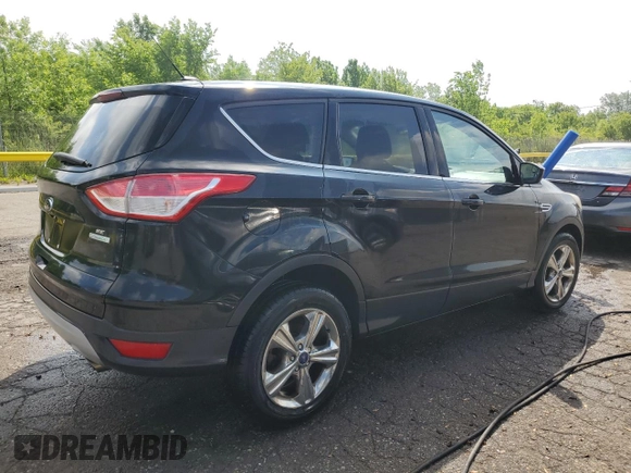 2014 Ford Escape SE z VIN 1FMCU0GX7EUC07212, wystawiony jako Copart lot #58562915 z przebiegiem 129 150 mil mil oraz Czysty tytuł • Clean title. Historia ofert i sprzedaży dostępna na DreamBid. Obrazek 3.