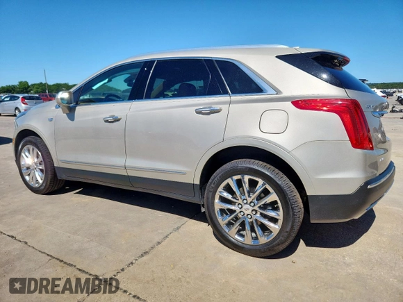 2017 Cadillac XT5 Platinum AWD z VIN 1GYKNFRS0HZ111747, wystawiony jako Copart lot #57666415 z przebiegiem 72 632 mil mil oraz Szkoda całkowita • Salvage title. Historia ofert i sprzedaży dostępna na DreamBid. Obrazek 2.