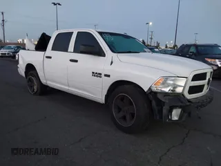 2016 Ram 1500 Express z VIN 3C6RR6KT6GG197843, wystawiony jako IAAI lot #41684798 z przebiegiem 114 026 mil mil oraz . Historia ofert i sprzedaży dostępna na DreamBid. Obrazek 1.