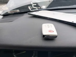 2018 Toyota 4Runner SR5 with VIN JTEBU5JRXJ5496738, listed as a IAAI auction lot 41846428 with 143,870 mi miles. Bid and sale history available at carsss.com. Image 11.