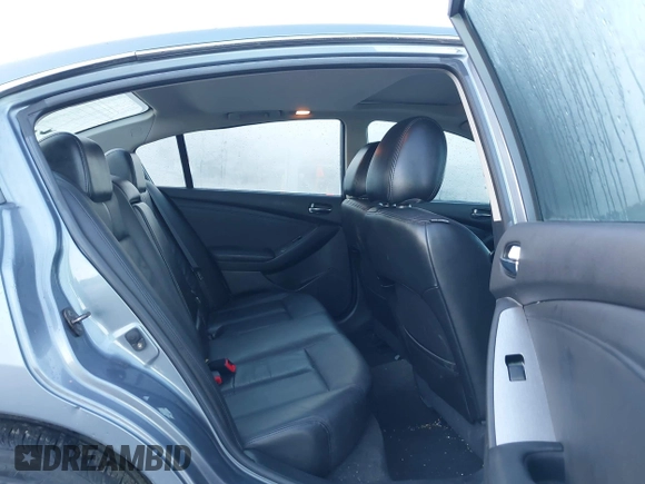 2010 Nissan Altima S with VIN 1N4AL2AP0AN512628, listed as a IAAI auction lot 42102865 with 184,235 mi miles and . Bid and sale history available at DreamBid. Image 8.
