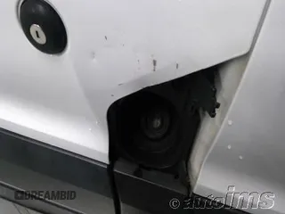 2020 Ford Transit Cargo z VIN 1FTYE1C84LKB64226, wystawiony jako IAAI lot #41978756 z przebiegiem 114 141 mil mil oraz . Historia ofert i sprzedaży dostępna na DreamBid. Obrazek 1.