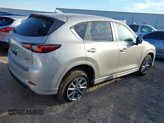 2025 Mazda CX-5 2.5 S Select Package with VIN JM3KFBBL4S0566800, listed as a IAAI auction lot 41013386 with 1 mi miles. Bid and sale history available at carsss.com. Image 4.