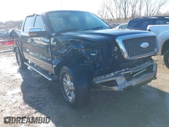 2005 Ford F-150 XLT with VIN 1FTPW145X5FB64160, listed as a IAAI auction lot 41985142 with 194,850 mi miles. Bid and sale history available at carsss.com. Image 1.