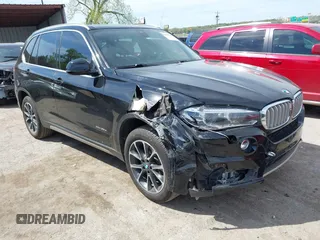 2017 BMW X5 xDrive35d z VIN 5UXKS4C38H0U05081, wystawiony jako IAAI lot #42065360 z przebiegiem 132 699 mil mil oraz . Historia ofert i sprzedaży dostępna na DreamBid. Obrazek 1.
