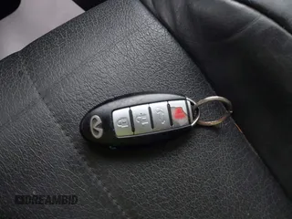 2014 Infiniti QX70 z VIN JN8CS1MU7EM451246, wystawiony jako IAAI lot #42221306 z przebiegiem 190 252 mil mil oraz . Historia ofert i sprzedaży dostępna na DreamBid. Obrazek 11.