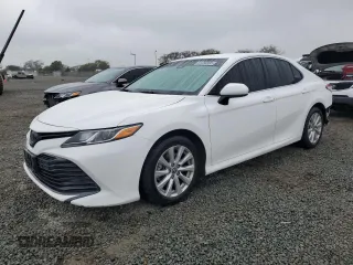 2020 Toyota Camry LE with VIN 4T1C11AK8LU361548, listed as a Copart auction lot 51268395 with 209,349 mi miles and Salvage Title. Bid and sale history available at carsss.com. Image 1.