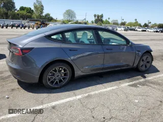 2023 Tesla Model 3 z VIN 5YJ3E1EA4PF619007, wystawiony jako Copart lot #57712685 z przebiegiem 30 855 mil mil oraz Szkoda całkowita • Salvage title. Historia ofert i sprzedaży dostępna na DreamBid. Obrazek 3.
