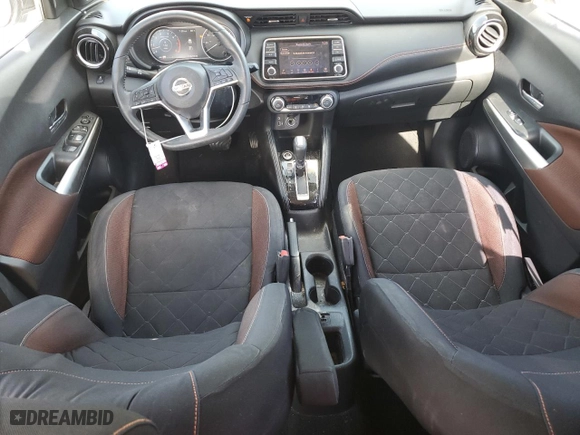 2018 Nissan Kicks SV with VIN 3N1CP5CU8JL518577, listed as a Copart auction lot 53845585 with 71,025 mi miles and Salvage Title. Bid and sale history available at carsss.com. Image 8.