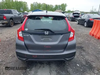 2019 Honda Fit LX z VIN 3HGGK5H40KM707419, wystawiony jako IAAI lot #42354063 z przebiegiem 48 197 mil mil oraz . Historia ofert i sprzedaży dostępna na DreamBid. Obrazek 16.