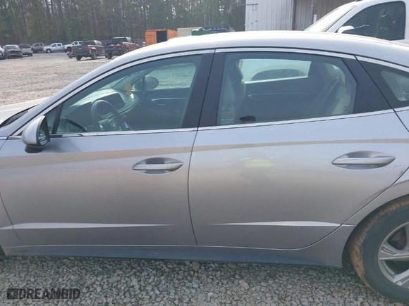 2021 Hyundai Sonata SE with VIN 5NPEG4JA0MH108871, listed as a IAAI auction lot 41792159 with 131,265 mi miles. Bid and sale history available at carsss.com. Image 14.