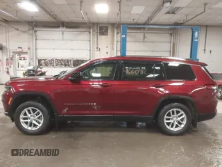 2021 Jeep Grand Cherokee Altitude z VIN 1C4RJKAG4M8169893, wystawiony jako IAAI lot #41660912 z przebiegiem 39 535 mil mil oraz . Historia ofert i sprzedaży dostępna na DreamBid. Obrazek 15.