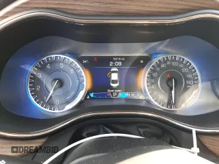 2016 Chrysler 200 C with VIN 1C3CCCEG2GN191174, listed as a Copart auction lot 83074884 with 75,715 mi miles and Salvage Title. Bid and sale history available at carsss.com. Image 9.