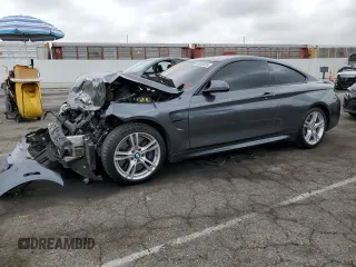 2017 BMW M4 z VIN WBS3R9C59HK709453, wystawiony jako Copart lot #55698025 z przebiegiem 108 200 mil mil oraz Szkoda całkowita • Salvage title. Historia ofert i sprzedaży dostępna na DreamBid. Obrazek 1.