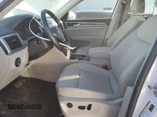 2019 Volkswagen Atlas SE z VIN 1V2UR2CA1KC512602, wystawiony jako Copart lot #83843444 z przebiegiem 79 301 mil mil oraz Szkoda całkowita • Salvage title. Historia ofert i sprzedaży dostępna na DreamBid. Obrazek 7.