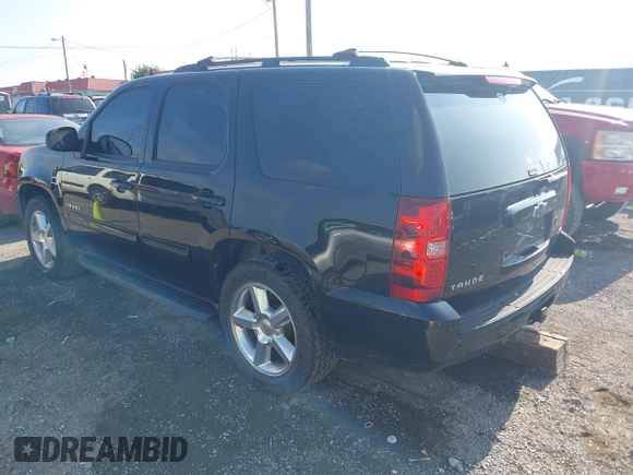2012 Chevrolet Tahoe LS z VIN 1GNSCAE04CR271133, wystawiony jako IAAI lot #42739581 z przebiegiem 172 439 mil mil oraz . Historia ofert i sprzedaży dostępna na DreamBid. Obrazek 3.