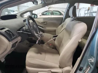 2014 Toyota Prius Four with VIN JTDKN3DU5E1750987, listed as a Copart auction lot 61462325 with 67,808 mi miles and Salvage title. Bid and sale history available at DreamBid. Image 7.