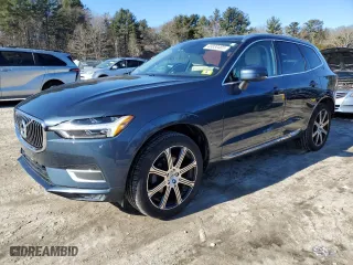 2021 Volvo XC60 Inscription with VIN YV4102RLXM1701011, listed as a Copart auction lot 43830485 with 44,224 mi miles and Salvage Title. Bid and sale history available at carsss.com. Image 1.