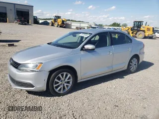 2014 Volkswagen Jetta SE with VIN 3VWD07AJ2EM429627, listed as a Copart auction lot 58203895 with 120,195 mi miles and Salvage title. Bid and sale history available at DreamBid. Image 1.