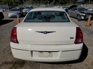 2005 Chrysler 300 with VIN 2C3JA53G55H584006, listed as a Copart auction lot 76698204 with 0 mi miles and Salvage Title. Bid and sale history available at carsss.com. Image 6.
