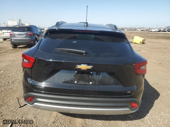 2025 Chevrolet Trax LT with VIN KL77LHEP6SC035408, listed as a Copart auction lot 49240705 with 4,783 mi miles and Salvage Title. Bid and sale history available at carsss.com. Image 6.