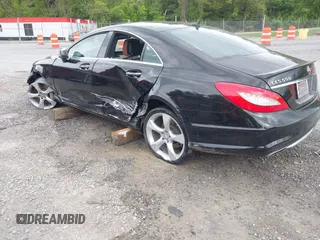 2014 Mercedes-Benz CLS 550 с VIN WDDLJ7DB9EA102760, выставлен на аукционе IAAI как лот 42171001 с пробегом 61 294 миль миль и . История ставок и продаж доступна на DreamBid. Изображение 3.