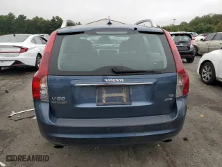 2008 Volvo V50 2.5T R-Design with VIN YV1MJ672682390833, listed as a Copart auction lot 72750754 with 105,330 mi miles and Salvage Title. Bid and sale history available at carsss.com. Image 6.