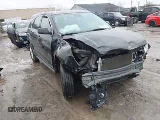 2013 Chevrolet Equinox LS z VIN 2GNALBEK8D1269348, wystawiony jako IAAI lot #41519777 z przebiegiem 77 231 mil mil oraz . Historia ofert i sprzedaży dostępna na DreamBid. Obrazek 1.