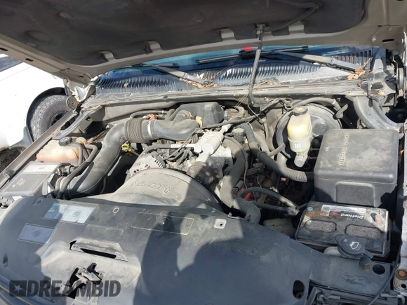 2002 Chevrolet Silverado 1500 Commercial with VIN 1GCEC14W42Z230754, listed as a IAAI auction lot 41851918 with 143,776 mi miles and . Bid and sale history available at DreamBid. Image 10.