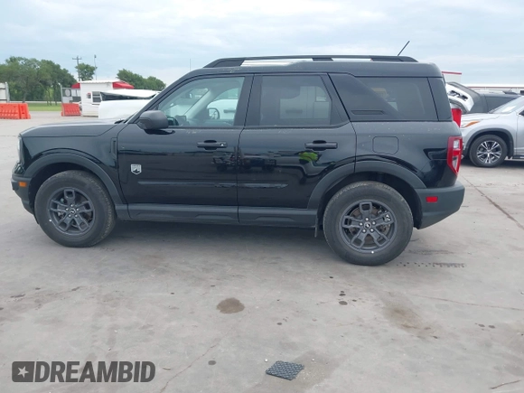 2024 Ford Bronco Sport Big Bend z VIN 3FMCR9B62RRE88224, wystawiony jako IAAI lot #42480867 z przebiegiem 28 808 mil mil oraz . Historia ofert i sprzedaży dostępna na DreamBid. Obrazek 14.