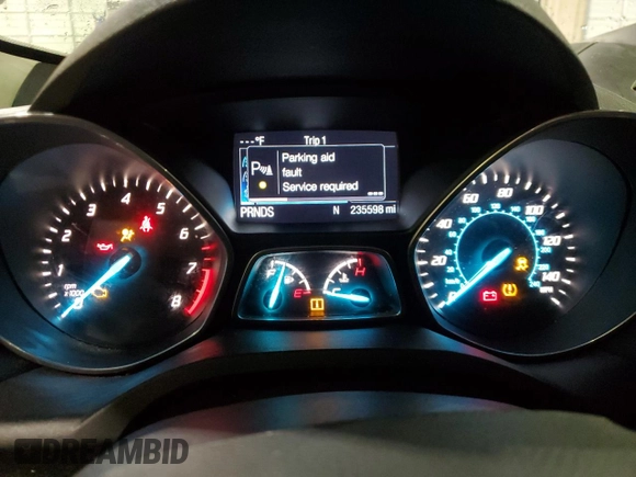 2014 Ford Escape SE with VIN 1FMCU0GX3EUB54489, listed as a Copart auction lot 86814584 with 235,598 mi miles and Clean Title. Bid and sale history available at DreamBid. Image 9.