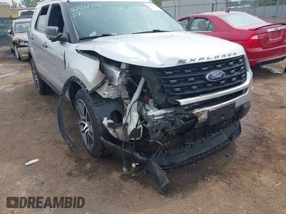 2017 Ford Explorer Sport z VIN 1FM5K8GTXHGB20532, wystawiony jako IAAI lot #42412716 z przebiegiem 65 322 mil mil oraz . Historia ofert i sprzedaży dostępna na DreamBid. Obrazek 6.