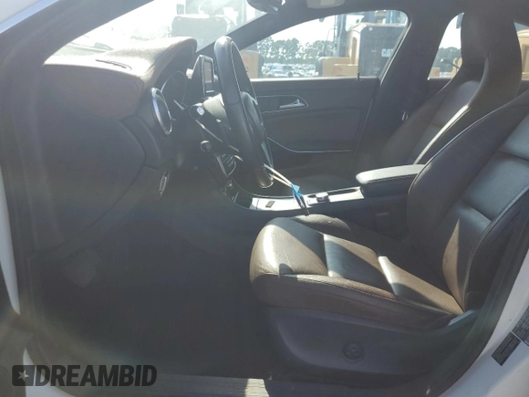 2014 Mercedes-Benz CLA 250 with VIN WDDSJ4GB3EN131587, listed as a Copart auction lot 65721155 with Not provided miles and Clean title. Bid and sale history available at DreamBid. Image 7.
