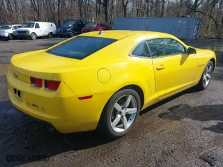 2011 Chevrolet Camaro 2LT with VIN 2G1FG1ED0B9121295, listed as a IAAI auction lot 41952874 with 287,183 mi miles. Bid and sale history available at carsss.com. Image 4.