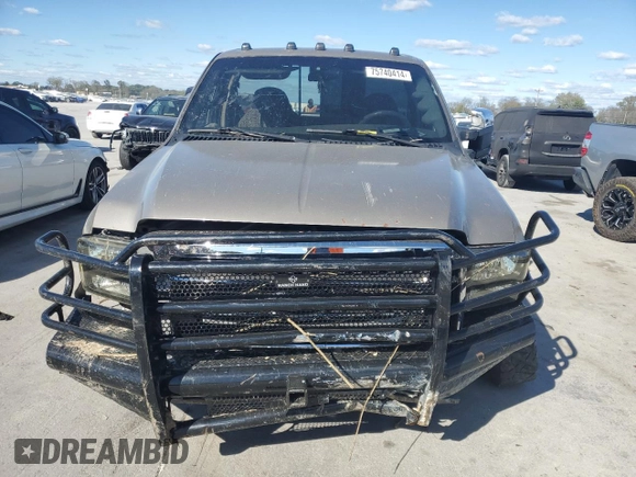 2002 Ford F-250 XL with VIN 1FTNF21F02ED35414, listed as a Copart auction lot 75740414 with 227,783 mi miles and Clean title. Bid and sale history available at DreamBid. Image 5.
