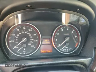 2009 BMW 3 Series 328i xDrive с VIN WBAPK73599A452946, выставлен на аукционе Copart как лот 60705375 с пробегом 179 321 миль миль и Списание • Salvage title. История ставок и продаж доступна на DreamBid. Изображение 9.