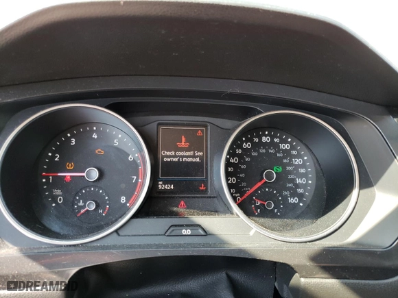 2018 Volkswagen Tiguan S with VIN 3VV0B7AX2JM040787, listed as a Copart auction lot 67389614 with 92,424 mi miles and Salvage Title. Bid and sale history available at carsss.com. Image 9.
