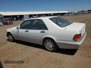 1996 Mercedes-Benz S 320 z VIN WDBGA32EXTA286877, wystawiony jako Copart lot #58302965 z przebiegiem 149 870 mil mil oraz Czysty tytuł • Clean title. Historia ofert i sprzedaży dostępna na DreamBid. Obrazek 2.